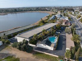 2475 Jefferson St, Unit 103 in Carlsbad, CA - Building Photo