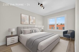 2100 Av. Van Horne in Montréal, QC - Building Photo - Building Photo