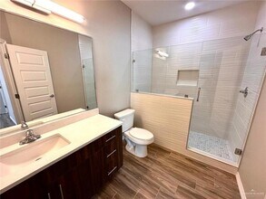 4004 Walnut Ave, Unit 3 in McAllen, TX - Building Photo - Building Photo