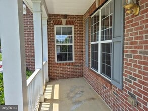 11701 Fair Oaks Way in Waldorf, MD - Building Photo - Building Photo