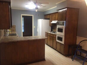 5148 Floynell Dr in Baton Rouge, LA - Building Photo - Building Photo