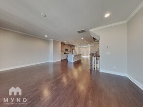 2547 Statesville Ave in Charlotte, NC - Building Photo - Building Photo