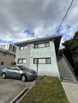 421 SW 6th St in Miami, FL - Building Photo