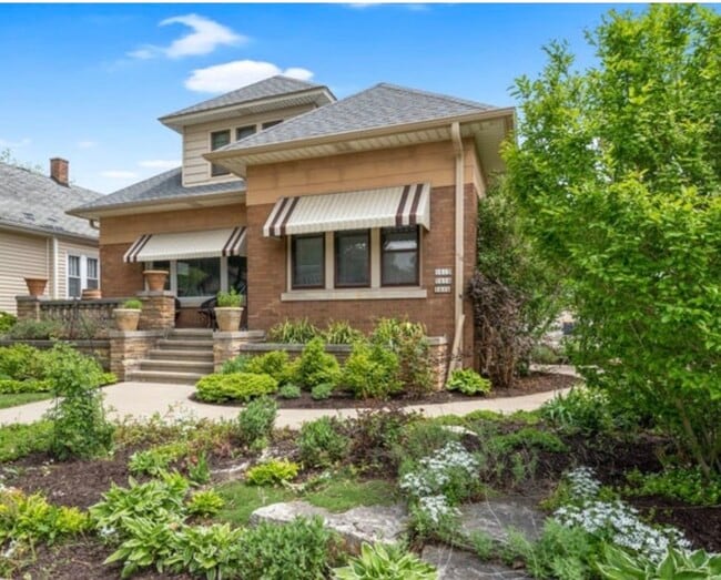 1614 S 58th St, Unit 1614 in West Allis, WI - Building Photo - Building Photo