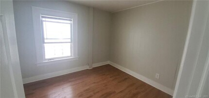 641 Ferry St in New Haven, CT - Building Photo - Building Photo