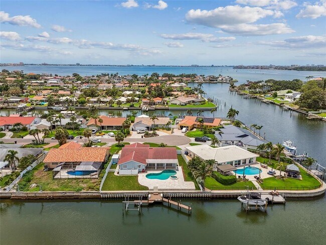 property at 4328 40th St S