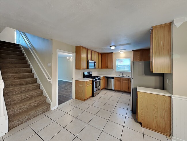 26887 Castlecliff Ln