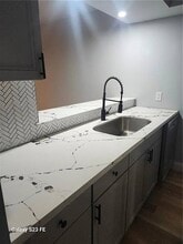 324 Camelia Ave, Unit 2 in La Place, LA - Building Photo - Building Photo
