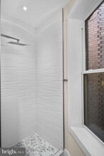 28 Todd Pl NE in Washington, DC - Foto de edificio - Building Photo