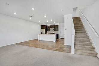 21072 E 60th Ave in Aurora, CO - Building Photo - Building Photo