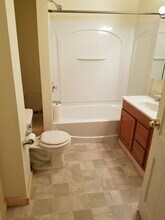 103 Division St in Chippewa Falls, WI - Building Photo - Building Photo