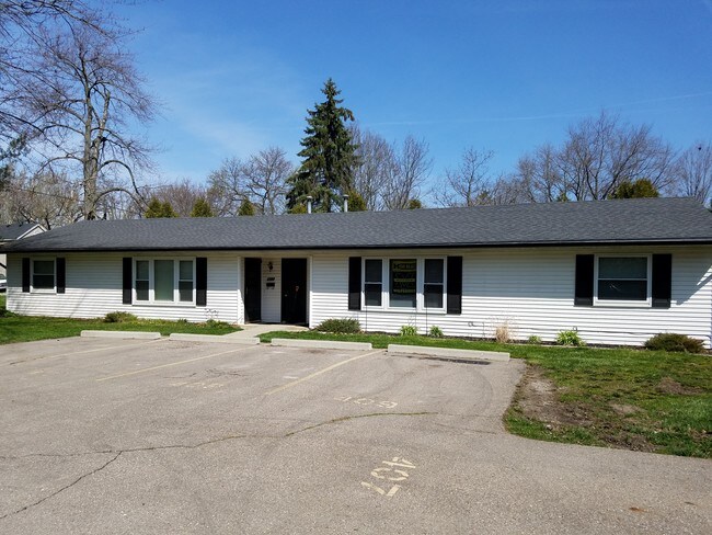 405 West St, Unit 405W in Howell, MI - Foto de edificio - Building Photo