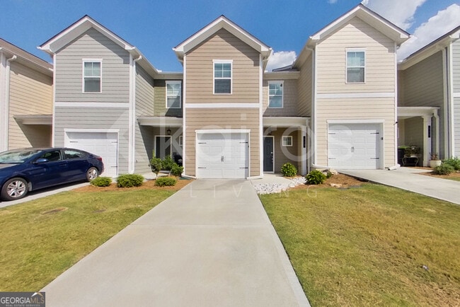 property at 113 Dudley Wy