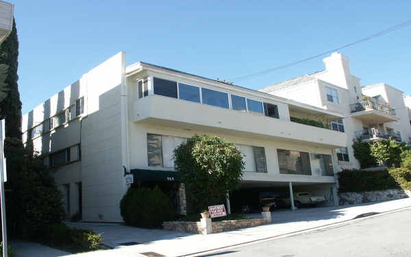 915-919 N Wetherly Dr in West Hollywood, CA - Building Photo