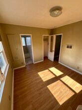 1218 Bay St, Unit D in Santa Monica, CA - Building Photo - Building Photo