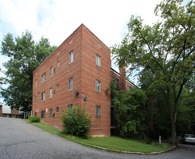 Marbury Gardens in Washington, DC - Building Photo - Building Photo