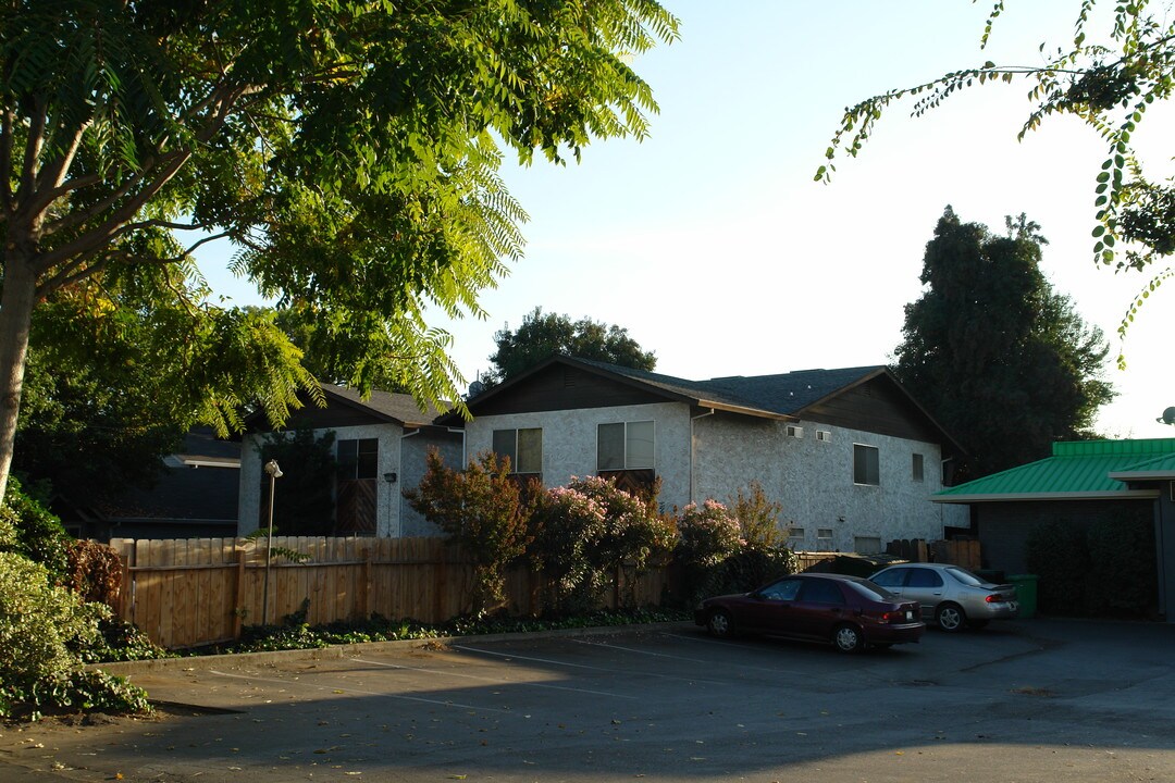 226 Cedar St in Chico, CA - Building Photo