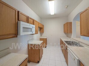 10550 Baymeadows Rd in Jacksonville, FL - Building Photo - Building Photo