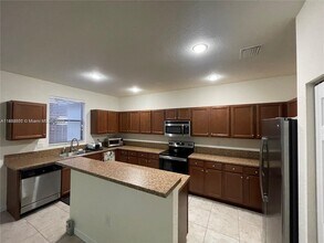 15382 SW 173rd Ln in Miami, FL - Building Photo - Building Photo