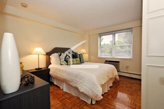 189 Freeman St in Brookline, MA - Building Photo - Building Photo