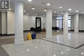 7 Bishop Ave in Toronto, ON - Building Photo - Building Photo