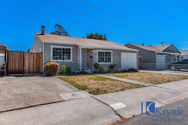 1038 Thelma Ave in Vallejo, CA - Building Photo - Building Photo