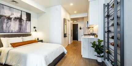 817 N 6th St, Unit S2 in Phoenix, AZ - Building Photo - Building Photo