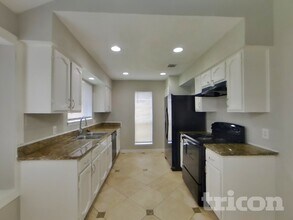 22510 Braken Carter Ln in Katy, TX - Building Photo - Building Photo