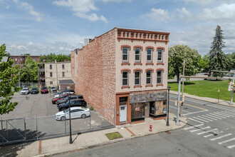 174-180 Lyman in Holyoke, MA - Building Photo - Building Photo