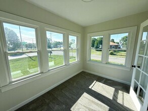 1655 Brown Rd in Columbus, OH - Building Photo - Building Photo