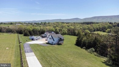 348 Lantz Rd in Edinburg, VA - Building Photo - Building Photo