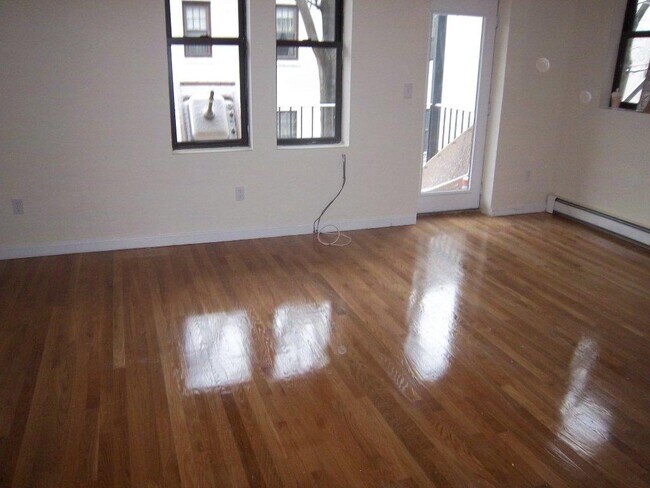 11 Hereford St in Boston, MA - Building Photo - Building Photo