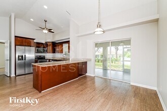 118 NE 6th Ave in Cape Coral, FL - Building Photo - Building Photo