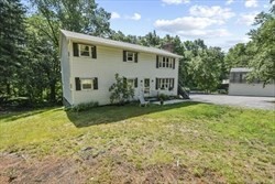 242-244-244 Highland St in Northbridge, MA - Building Photo
