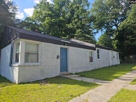 332 S Bull St in Columbia, SC - Building Photo