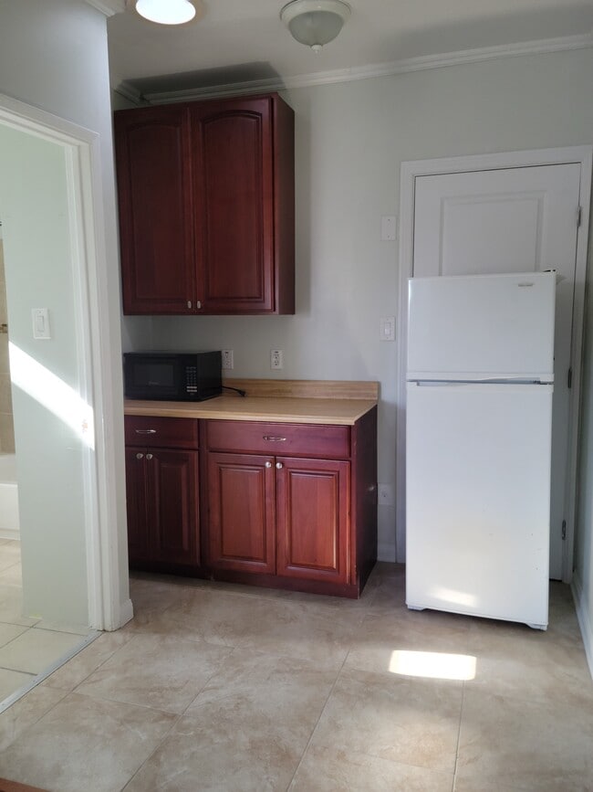 2701 W Main St, Unit 1