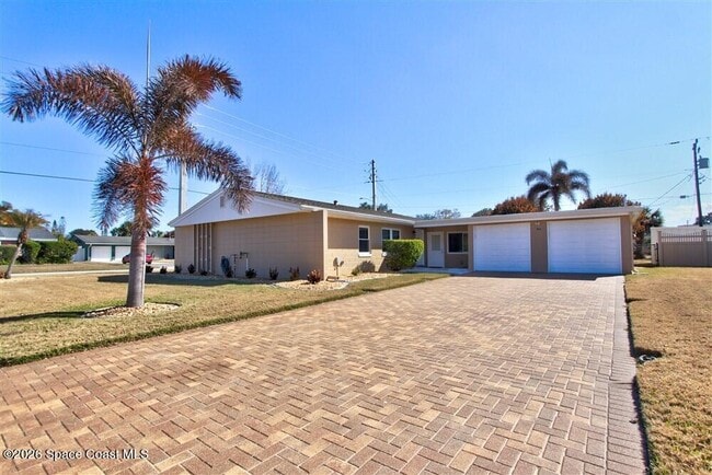 property at 983 Beechfern Ln