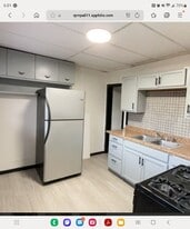 53 Baldwick Rd, Unit 1 in Pittsburgh, PA - Building Photo