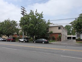 WHIT in Valley Village, CA - Building Photo