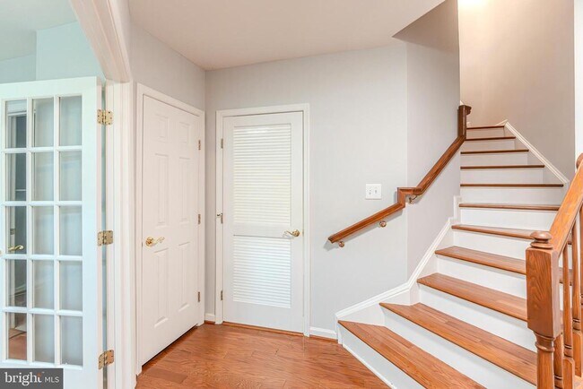 1552 Oakley Ln in Severn, MD - Building Photo - Building Photo