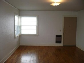 748 W 8th Ave in Eugene, OR - Building Photo - Building Photo