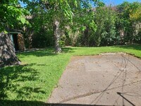 7823 Barberton Dr photo'