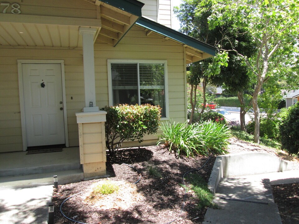 2978 Rockview Pl in San Luis Obispo, CA - Building Photo