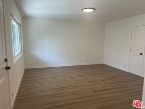 1411 Innes Pl in Los Angeles, CA - Building Photo - Building Photo