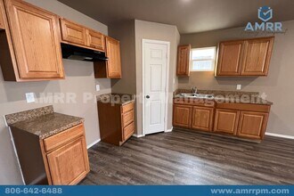 314 E Ursuline St in Lubbock, TX - Building Photo - Building Photo