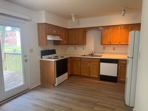 508-510 N Cherry St in Cameron, MO - Building Photo - Building Photo