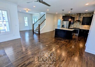 1708 4th Ave N in Nashville, TN - Building Photo - Building Photo