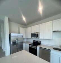 2593 Skyline Lp in Kissimmee, FL - Building Photo - Building Photo