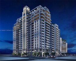 2601 Salzedo St in Coral Gables, FL - Building Photo