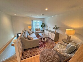 55 Washington Pkwy in Stratford, CT - Building Photo - Building Photo